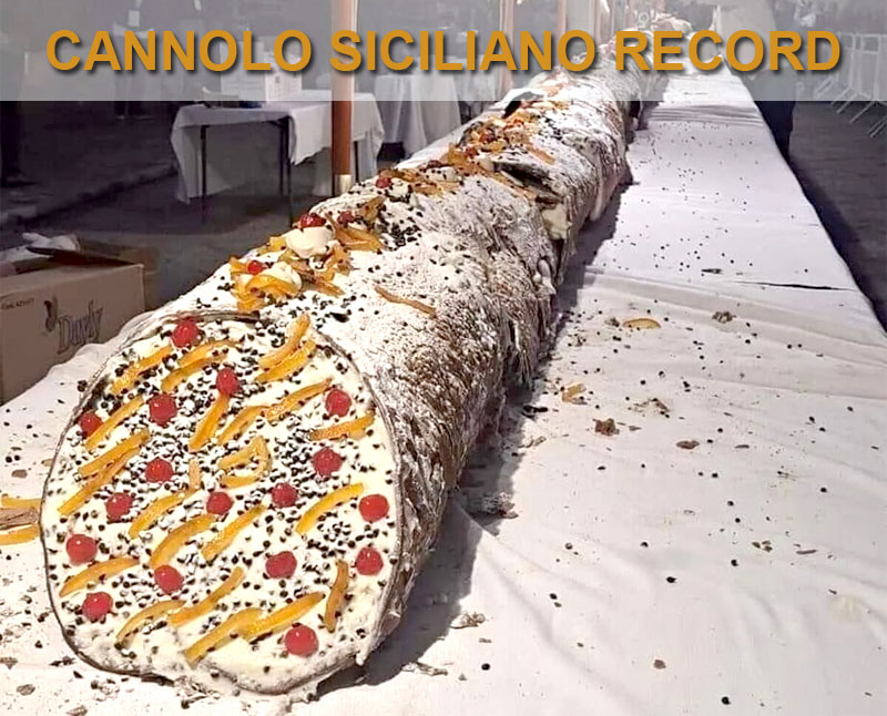 Cannolo Siciliano da record a Palermo: 30 metri di dolcezza